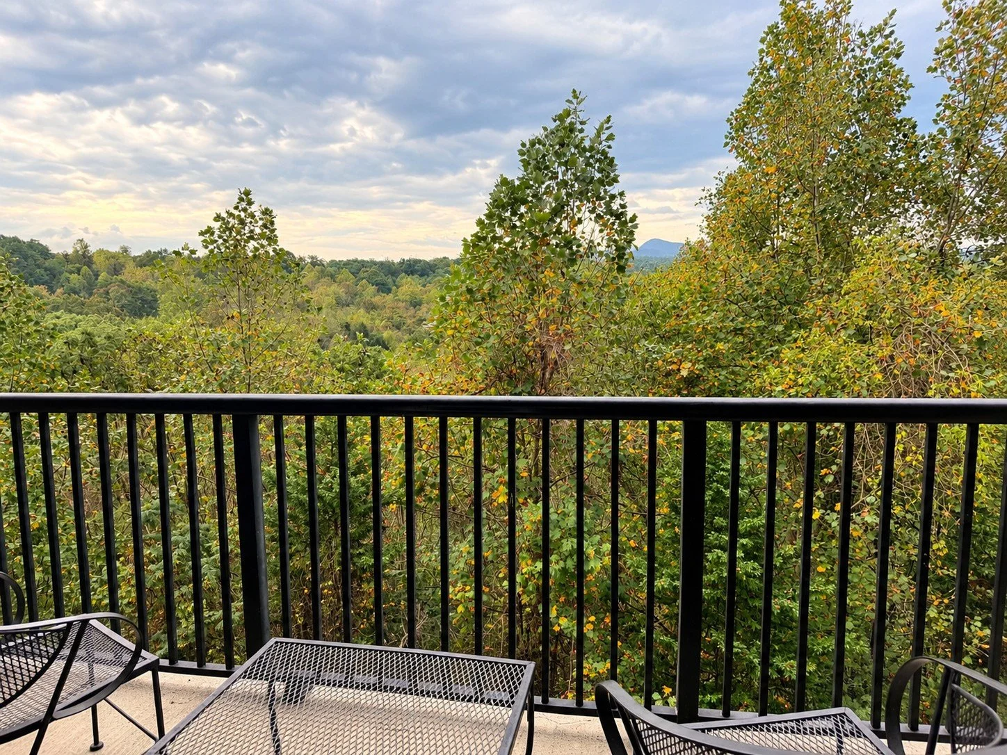 Balcony 3.jpg