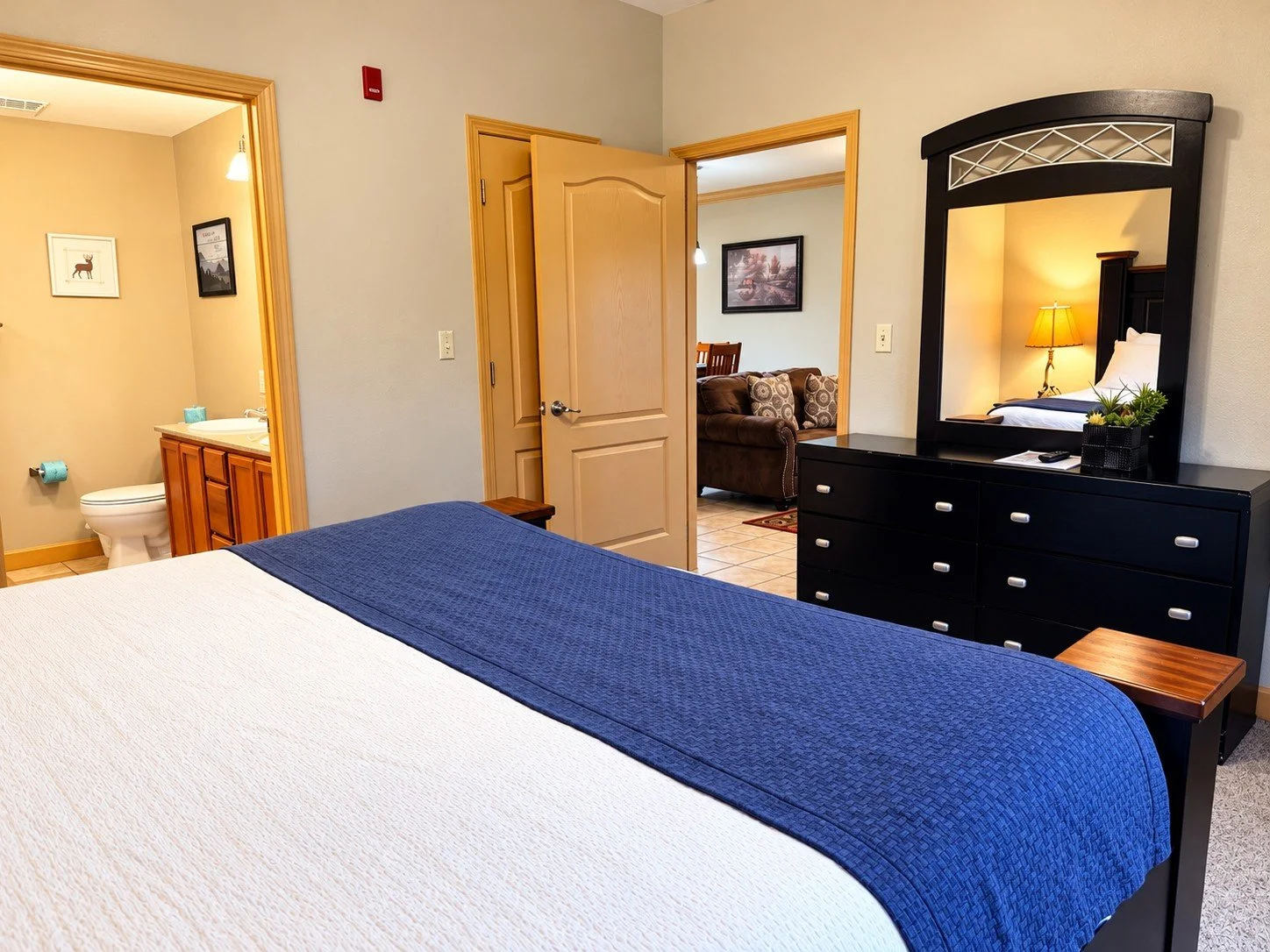 Bed 1 (2).jpg