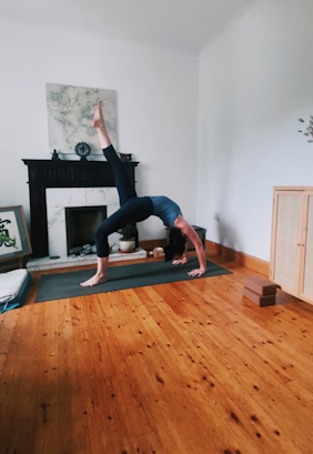 Kathryn Moynihan is a senior yoga teacher. 200hrs Yoga Teacher