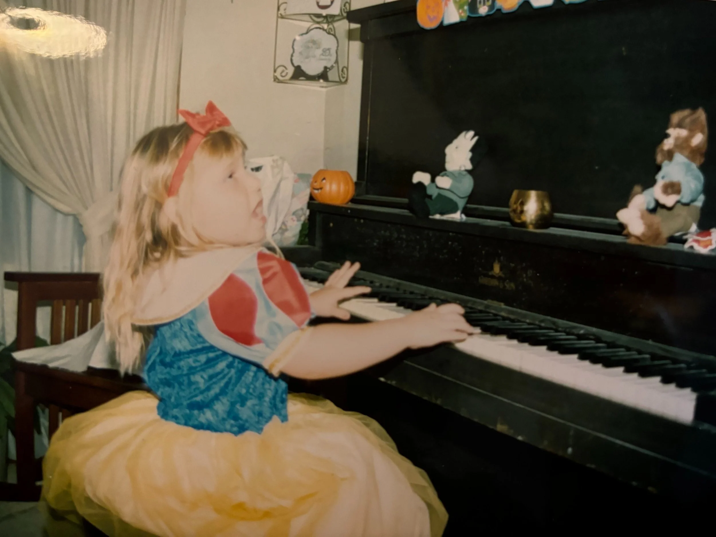 This photo contains 80% of my personality: princesses, dresses, bows, and music