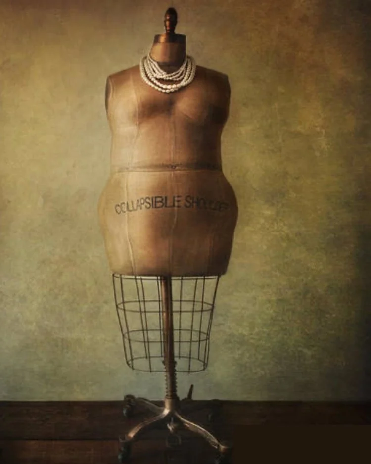 Curated Art and Style with Elisa Valenti