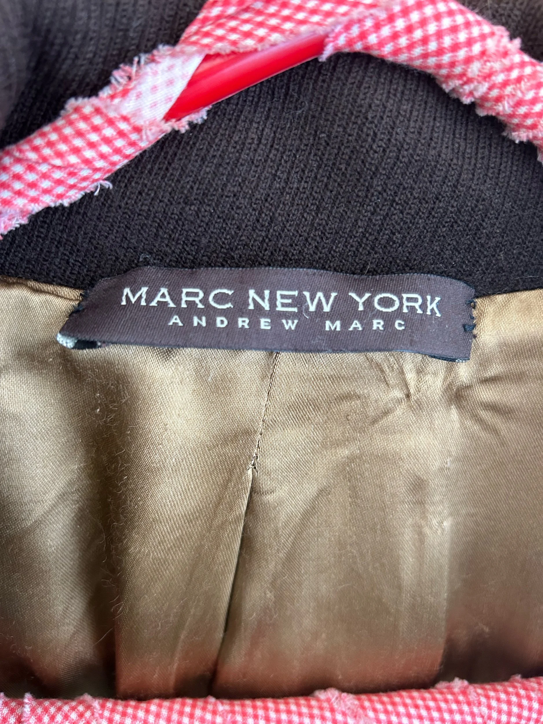 3D3EB014-B869-434E-97D4-8609F6440C1B