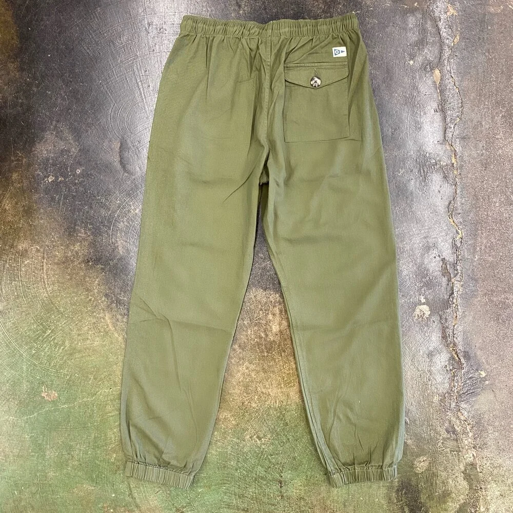 61CFB93D-3945-43B5-90AF-E5CA9117D990