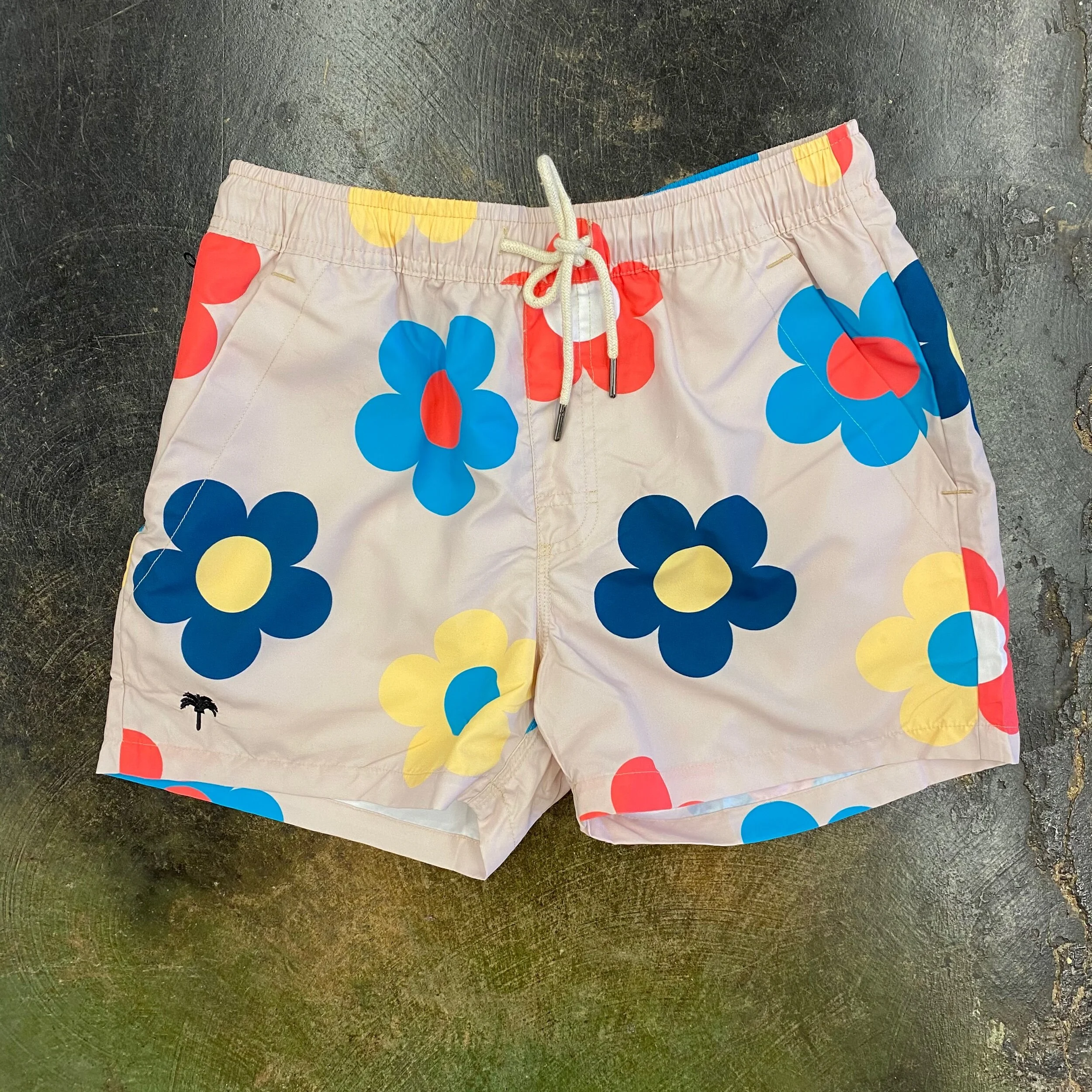 E38419E8-997E-4BA3-8374-665B39092592