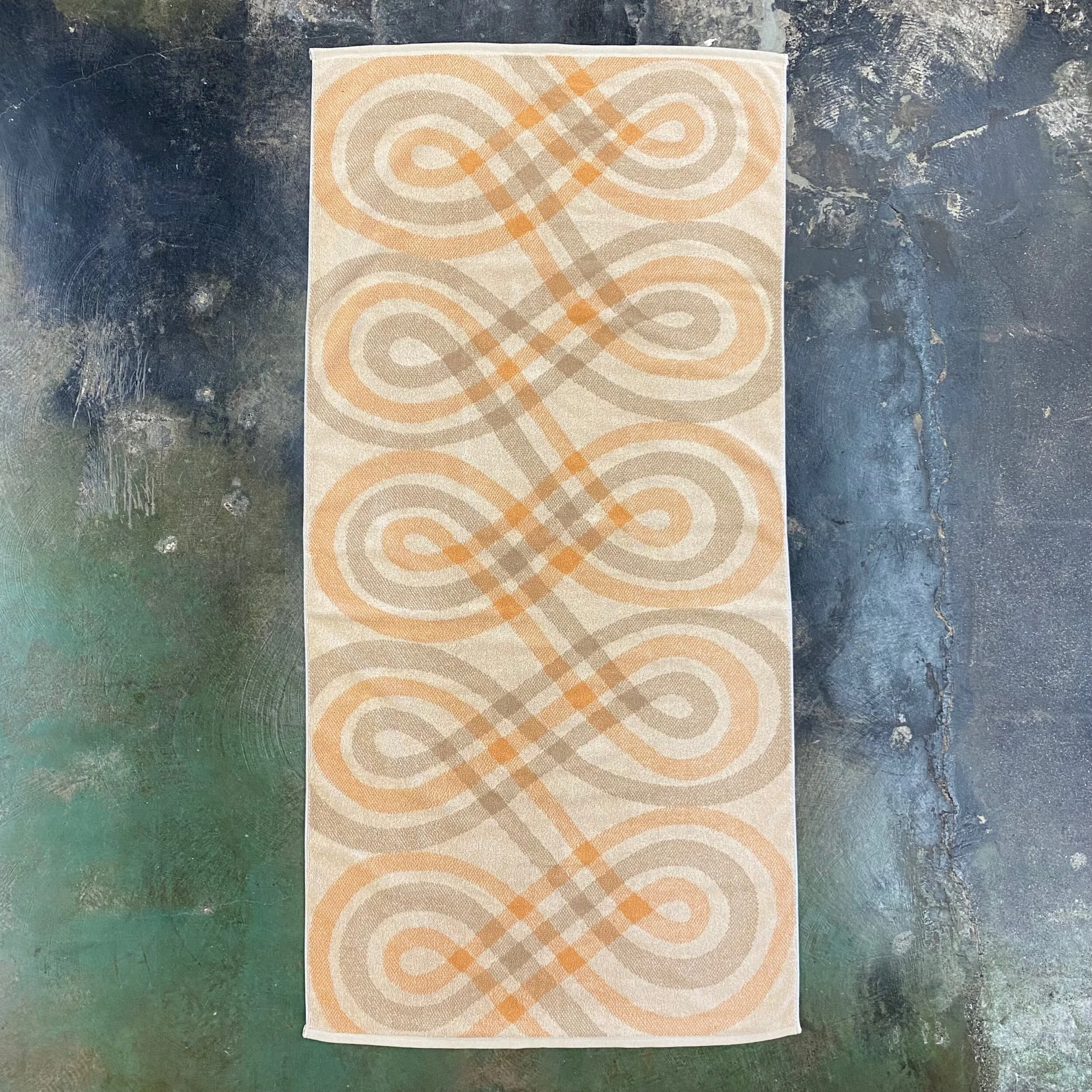 CB89FDEC-FA9D-438D-8E8D-52D78BA88649