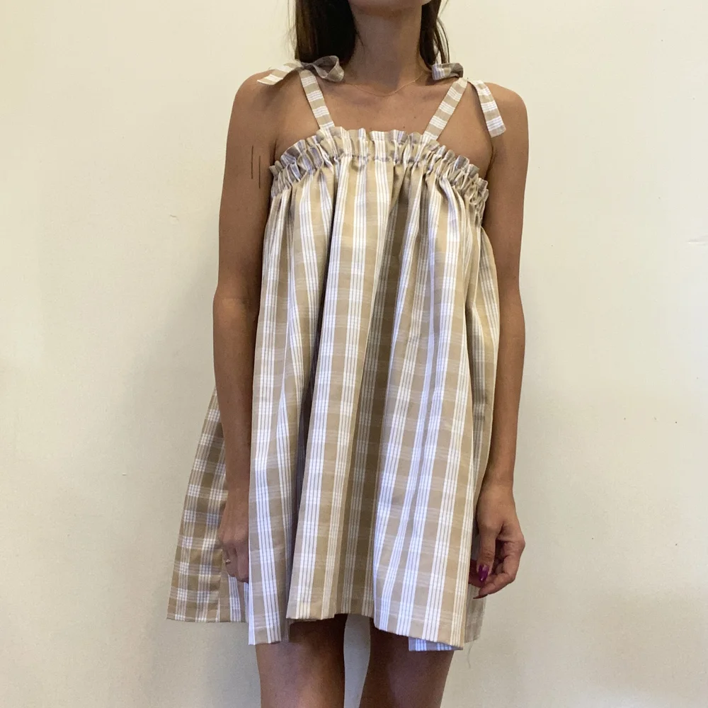 MATT BRUENING LABEL BEIGE PALAKA COCO DRESS  no. 808