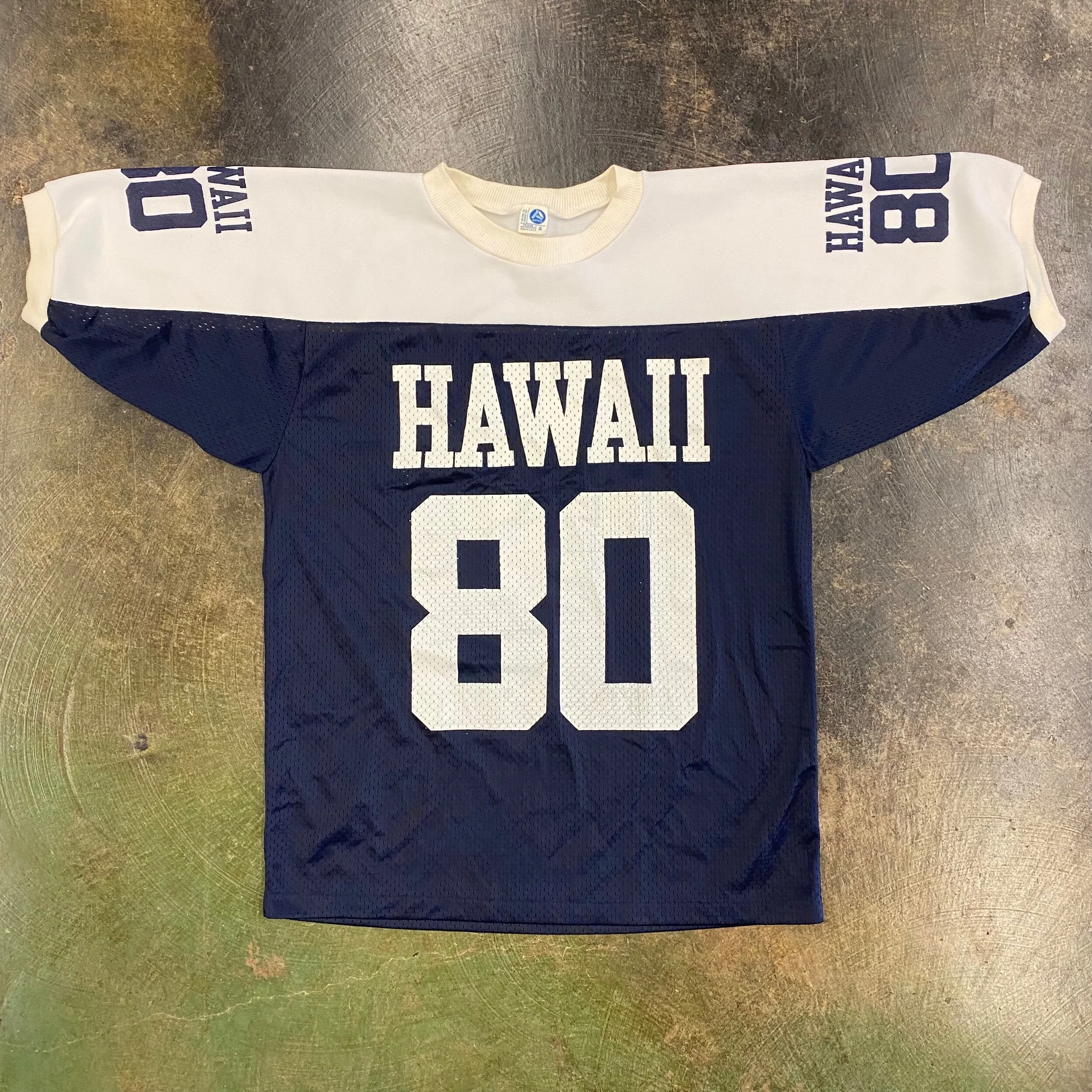 F5CFECB8-1ABA-4B1A-BCD0-36AEAD11BC65