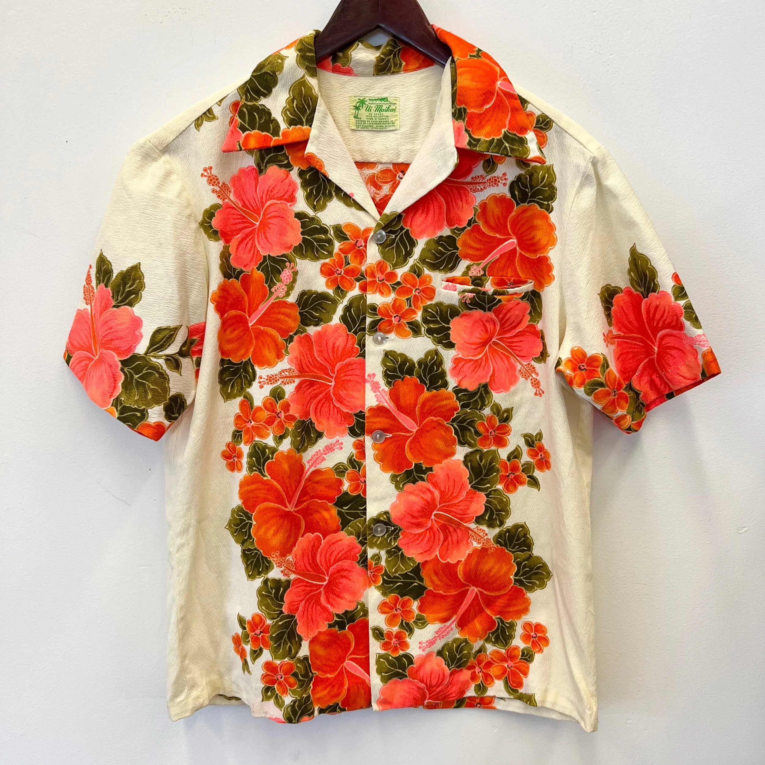 1A514D2F-9354-4DE3-826B-92400116B07A