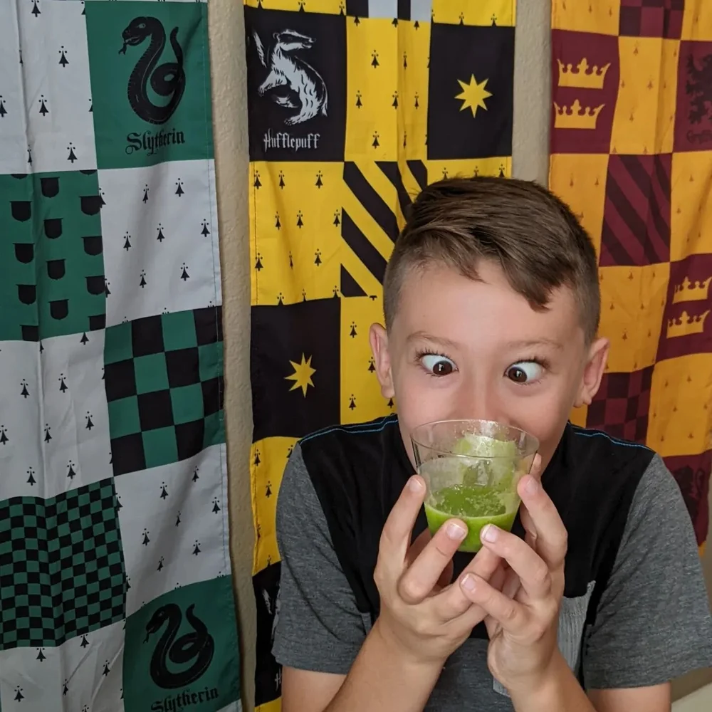 'Back to School' - Hogwarts style

All 5 happily chose homeschool again:
9th, 7th, 5th, 2nd, and Kindergarten

Letting the magic continue ✨