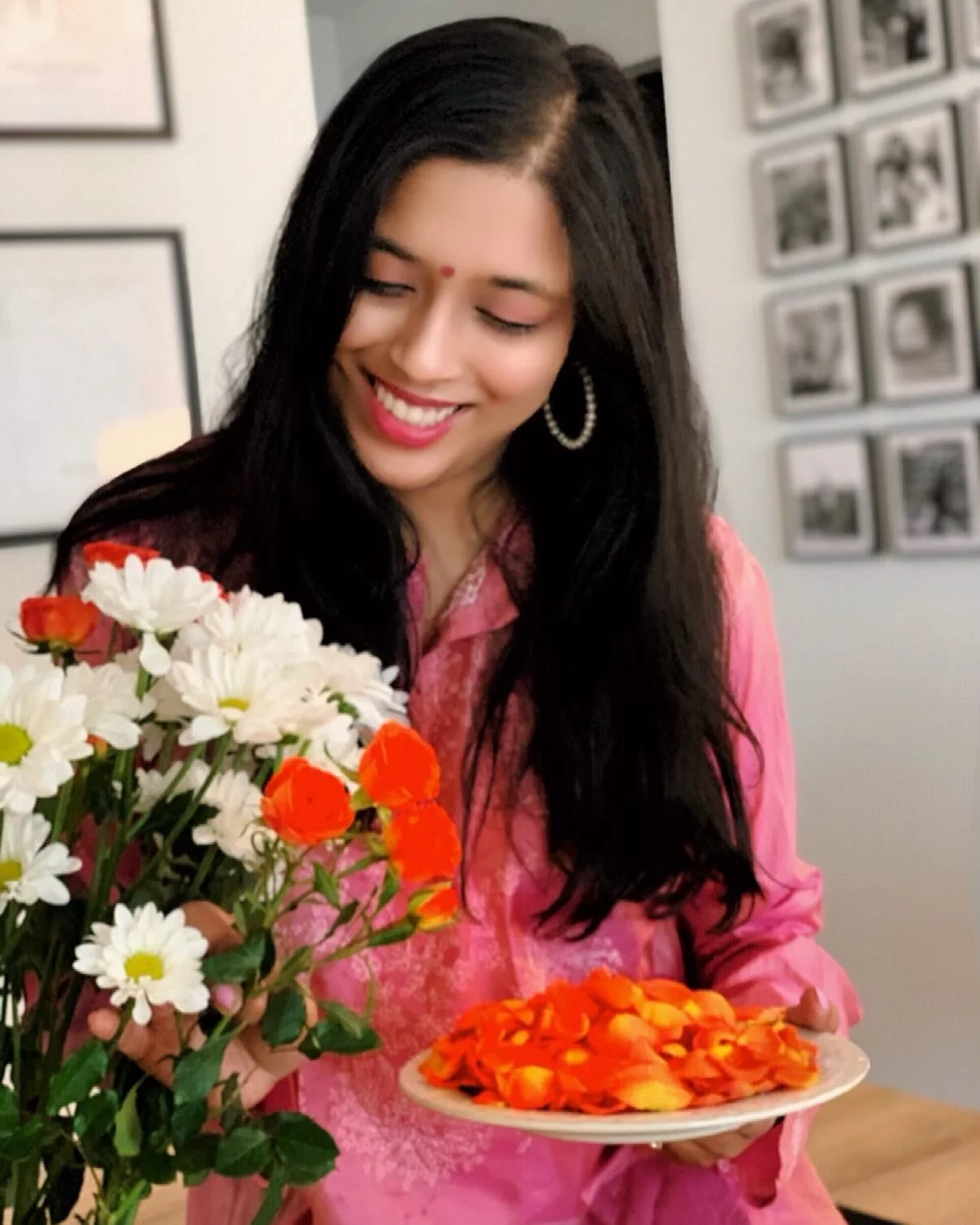 🌷🌸 Happy Holi 🌸🌷

This winter felt especially bleak and gray. Hope this Holi brings you color and hope for a much-awaited spring 

...
#holi #spring2021