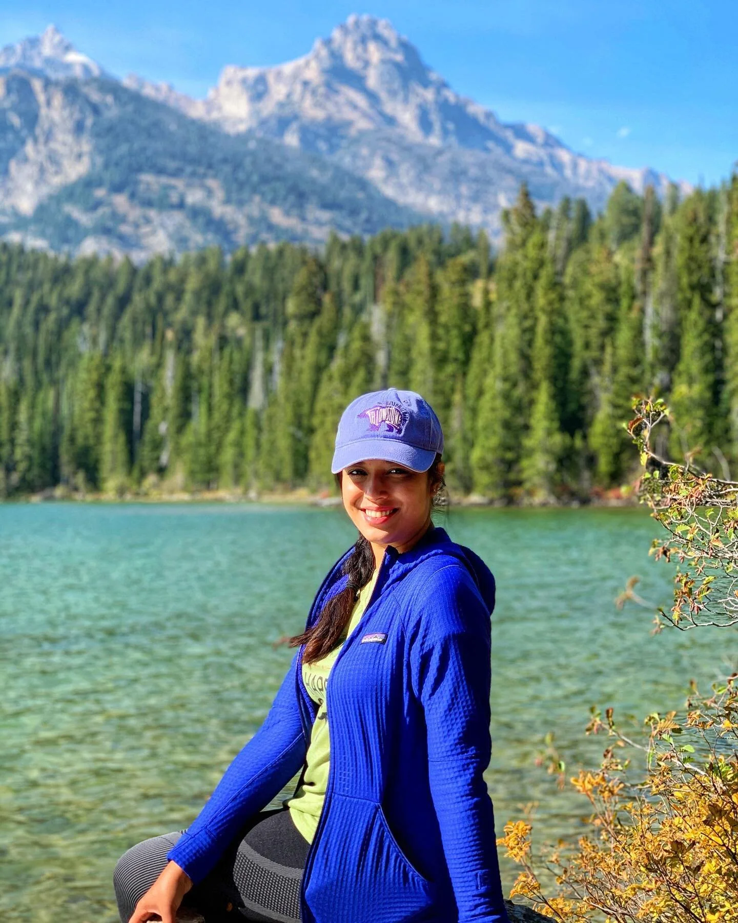 We are so lucky 🌎🌿🏔 

Join me in donating to @onetreeplanted to support reforestation and reduce the effects of climate change. I&rsquo;m also making one simple change in my lifestyle and learning how to compost at home. Yes this is apparently pos