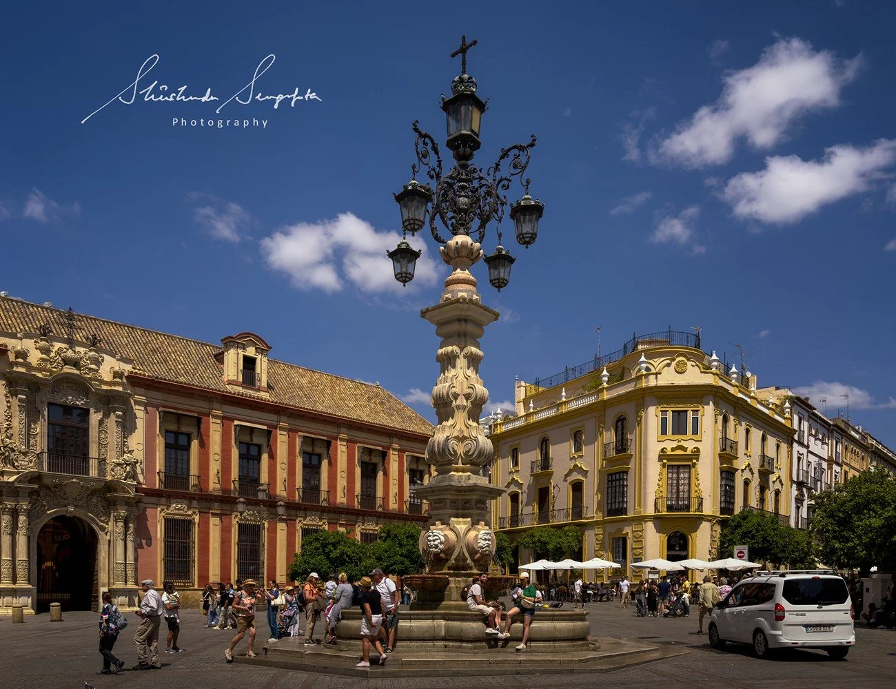 seville spain featuring historic old town barrio de santa cruz royal alcazar palace cathedral and plaza espana