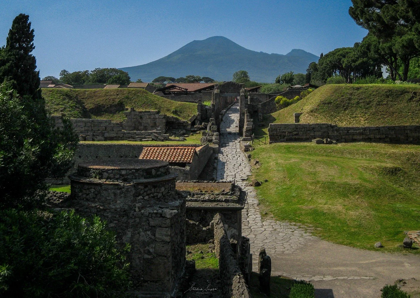 Ultimate Guide to Visiting Pompeii | 14 Best Things You Need to Know, See, and Do at Pompeii, Italy