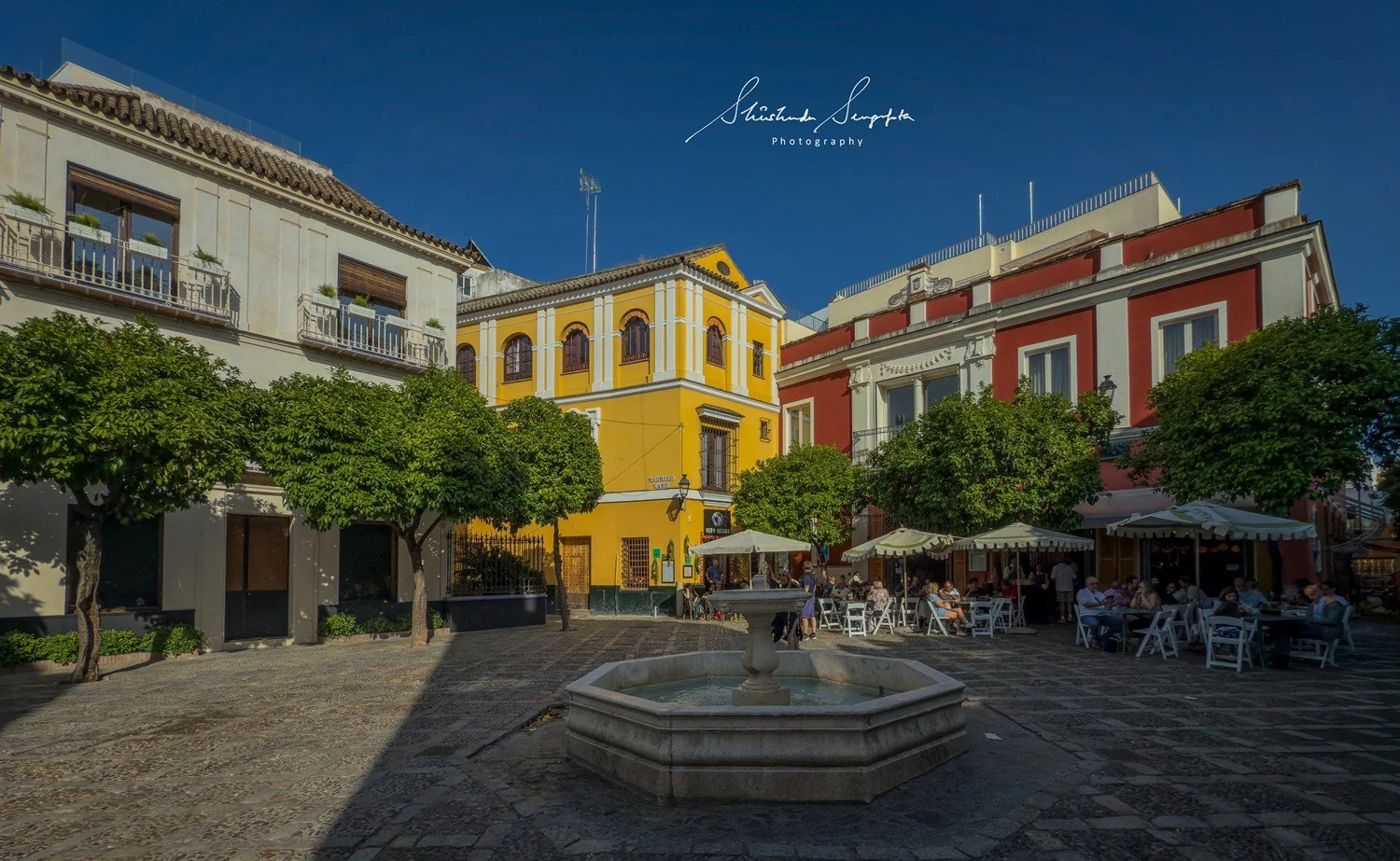 seville spain featuring historic old town barrio de santa cruz royal alcazar palace cathedral and plaza espana