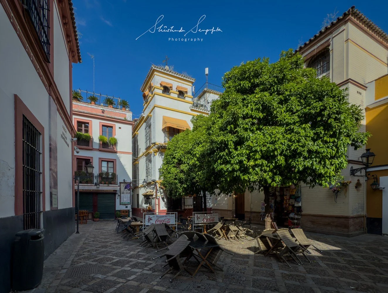 seville spain featuring historic old town barrio de santa cruz royal alcazar palace cathedral and plaza espana