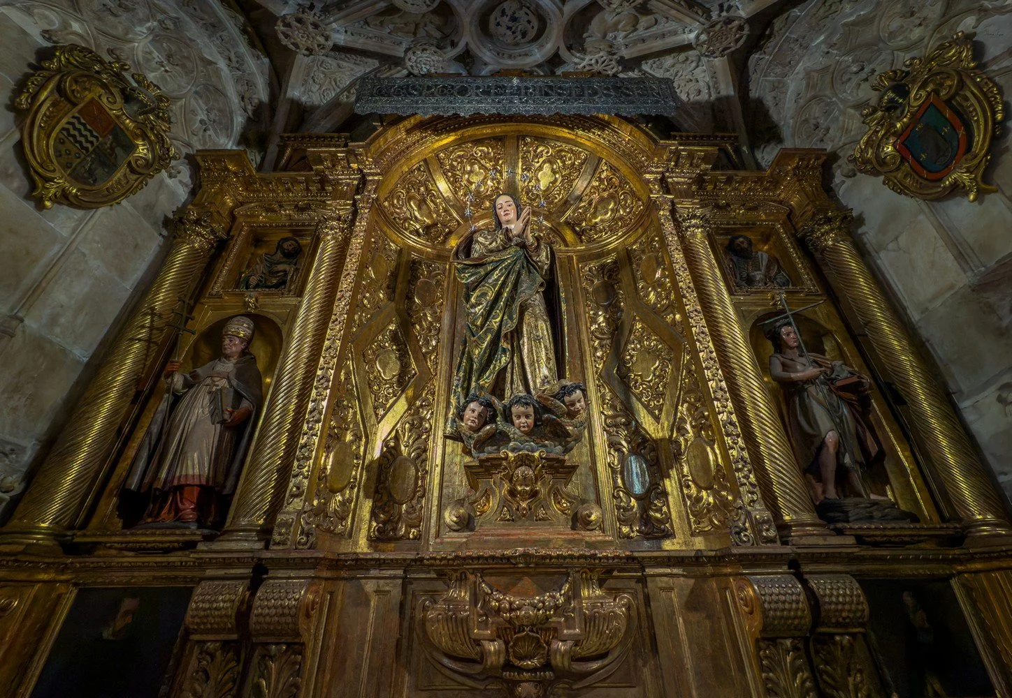 seville spain featuring historic old town barrio de santa cruz royal alcazar palace cathedral and plaza espana