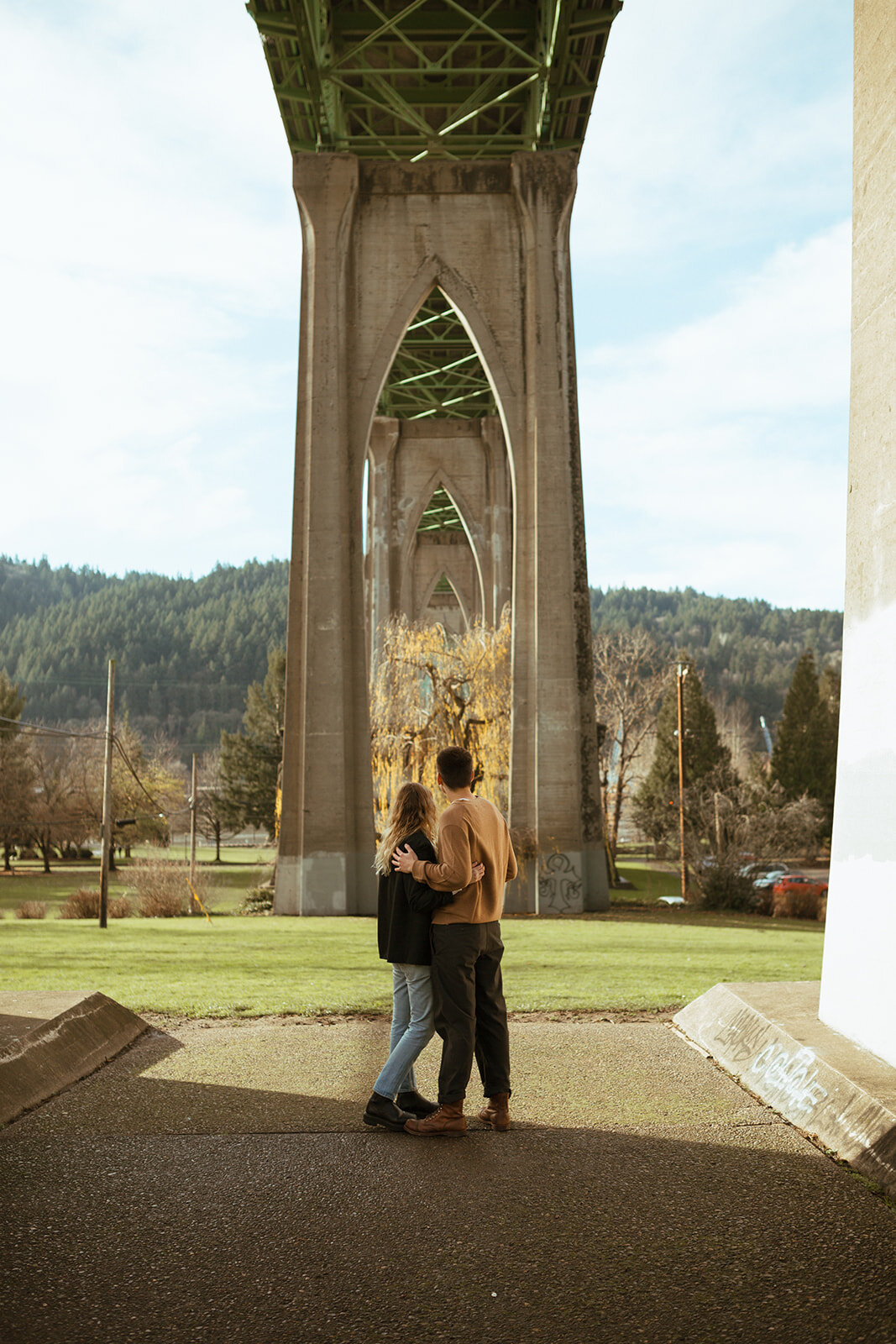 Cathedral Park Engagement Photos12.jpg