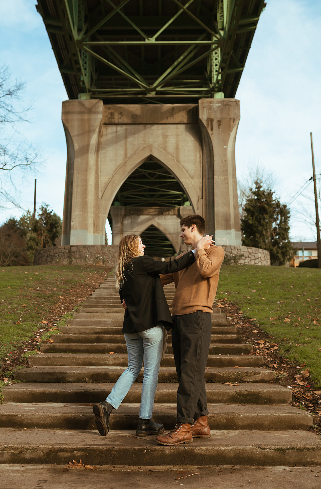 Cathedral Park Engagement Photos56.jpg