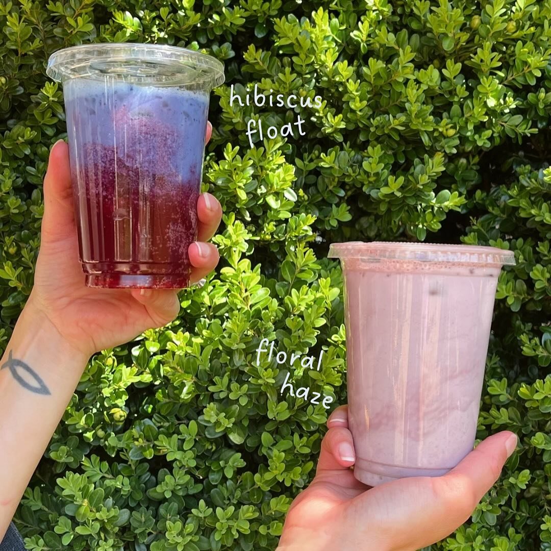 MAY DRINKS 🌸🌺🌼 get stoked! Tomorrow is your first opportunity to try our newest specials!! 

FLORAL HAZE 💐🌫️ @itsblume rose London fog mix, hibiscus syrup, &amp; your choice of milk 

HIBISCUS FLOAT 🌺🌊 lemon @drinkspindrift , hibiscus syrup, b