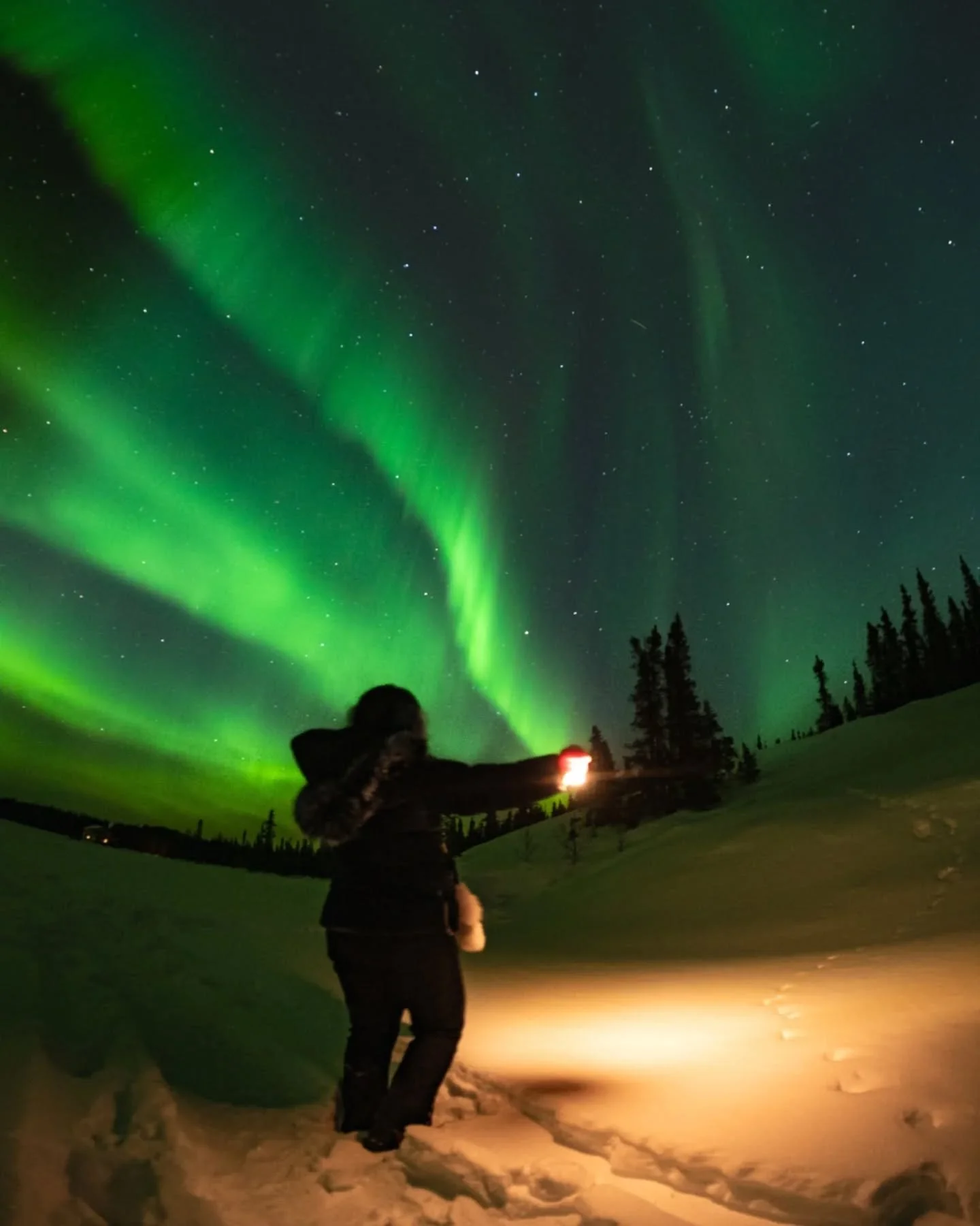 ✨ Happy Holidays, explorateurs du ciel.
A few moments from 2025 &mdash; shared with gratitude.
Wishing you happiness, health, and many clear, dark skies ahead. 🌌

Shout-out to our sponsors @xactnutrition and @gutsydrinks

✨ Joyeuses F&ecirc;tes, exp