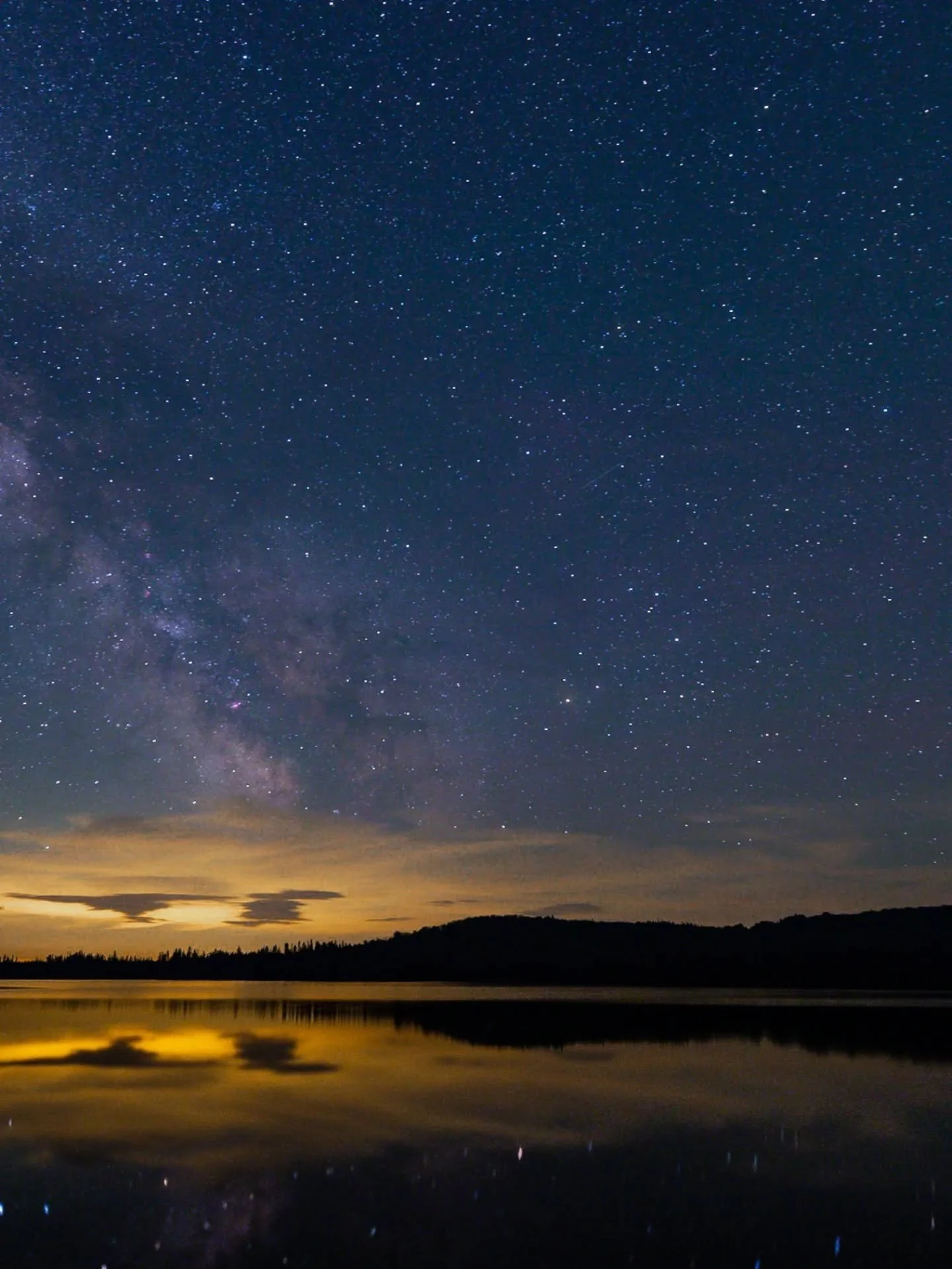 Le ciel &eacute;toil&eacute; est un h&eacute;ritage que nous partageons tous. ✨ 🌌

En cette Semaine internationale du ciel &eacute;toil&eacute;, prenons un moment pour r&eacute;fl&eacute;chir &agrave; l'impact de la pollution lumineuse. Ce n'est pas