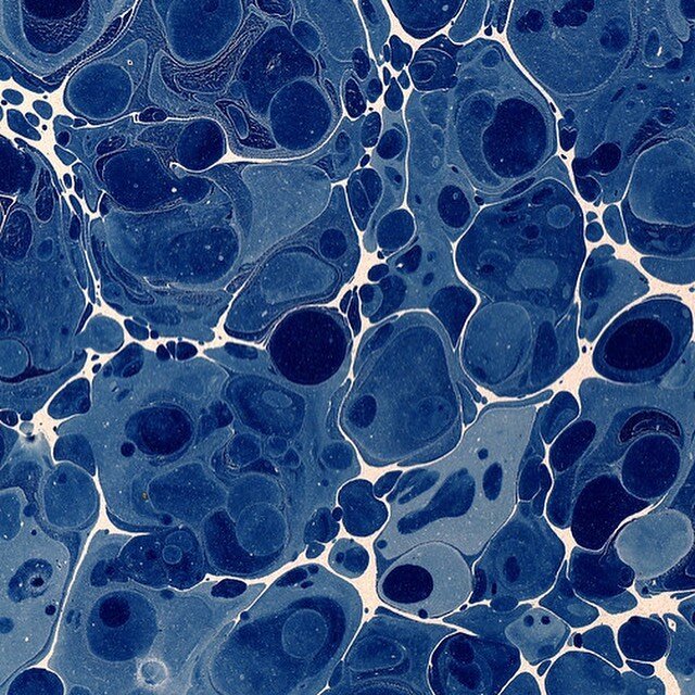 Liquid marble | &ldquo;Floating Ink&rdquo;

On first glance one is transported into a kaleidoscope of natural forms &mdash; one that brings to life the beauty of nature&rsquo;s textures when in harmony. Marbled paper art was first brought to life in 