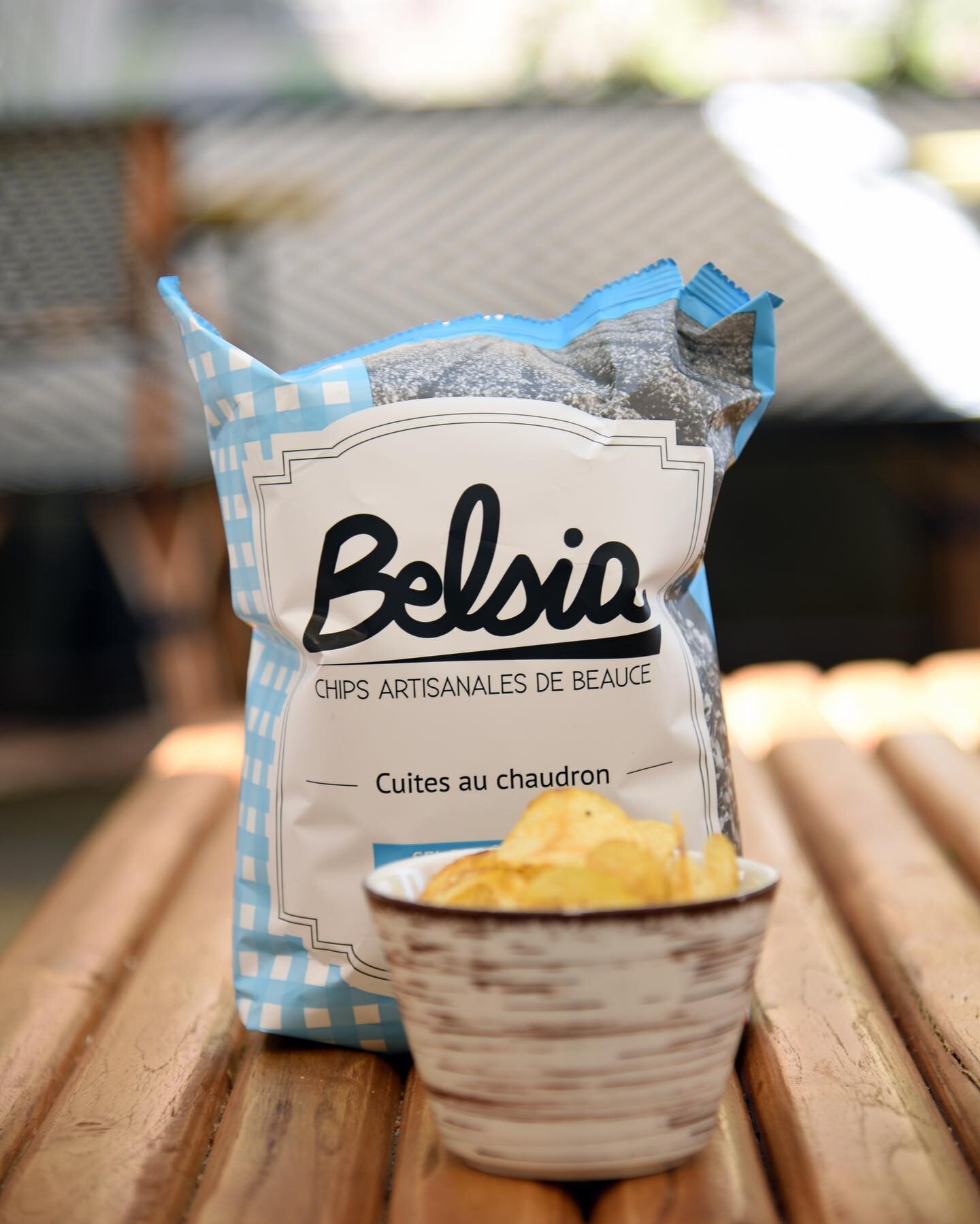 &Ccedil;a craque fort gr&acirc;ce &agrave; nos copains @chipsbelsia 🥔

Des chips artisanales, cuites au chaudron et fabriqu&eacute;es &agrave; partir d&rsquo;ingr&eacute;dients 100% fran&ccedil;ais, bref plein de bonnes raisons pour en profiter &agr