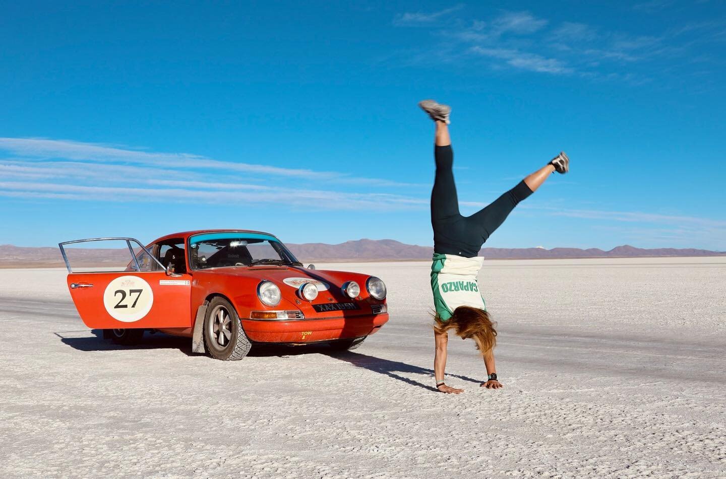 &ldquo;All good things are wild and free&rdquo;
Gorgeous @anjelah17 wearing Giulia black leggings @Salar de Uyuni in Bolivia!!

#newsustainablefuture #leggingsdesignedwithlove #naturelover #sustainourplanet #wonderlust #awesomeearth #hikingadventures