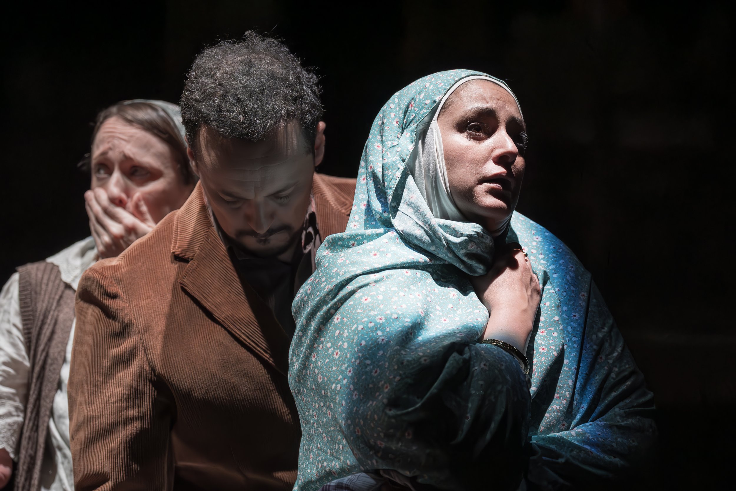 Under the Shadow PROD-01709 (3).jpg