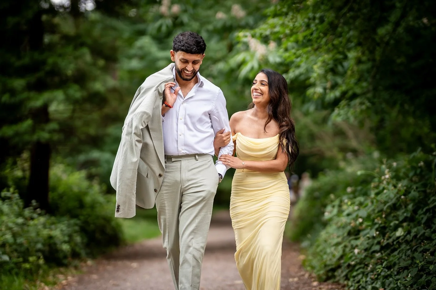 Dipa &amp; Sunny.
&hellip;&hellip;&hellip;&hellip;&hellip;&hellip;&hellip;&hellip;
#wedding&nbsp;#weddingday&nbsp;#weddingdress&nbsp;#weddingphotography&nbsp;#weddings&nbsp;#weddinginspiration&nbsp;#weddingphotographer&nbsp;#weddingplanner&nbsp;#prew