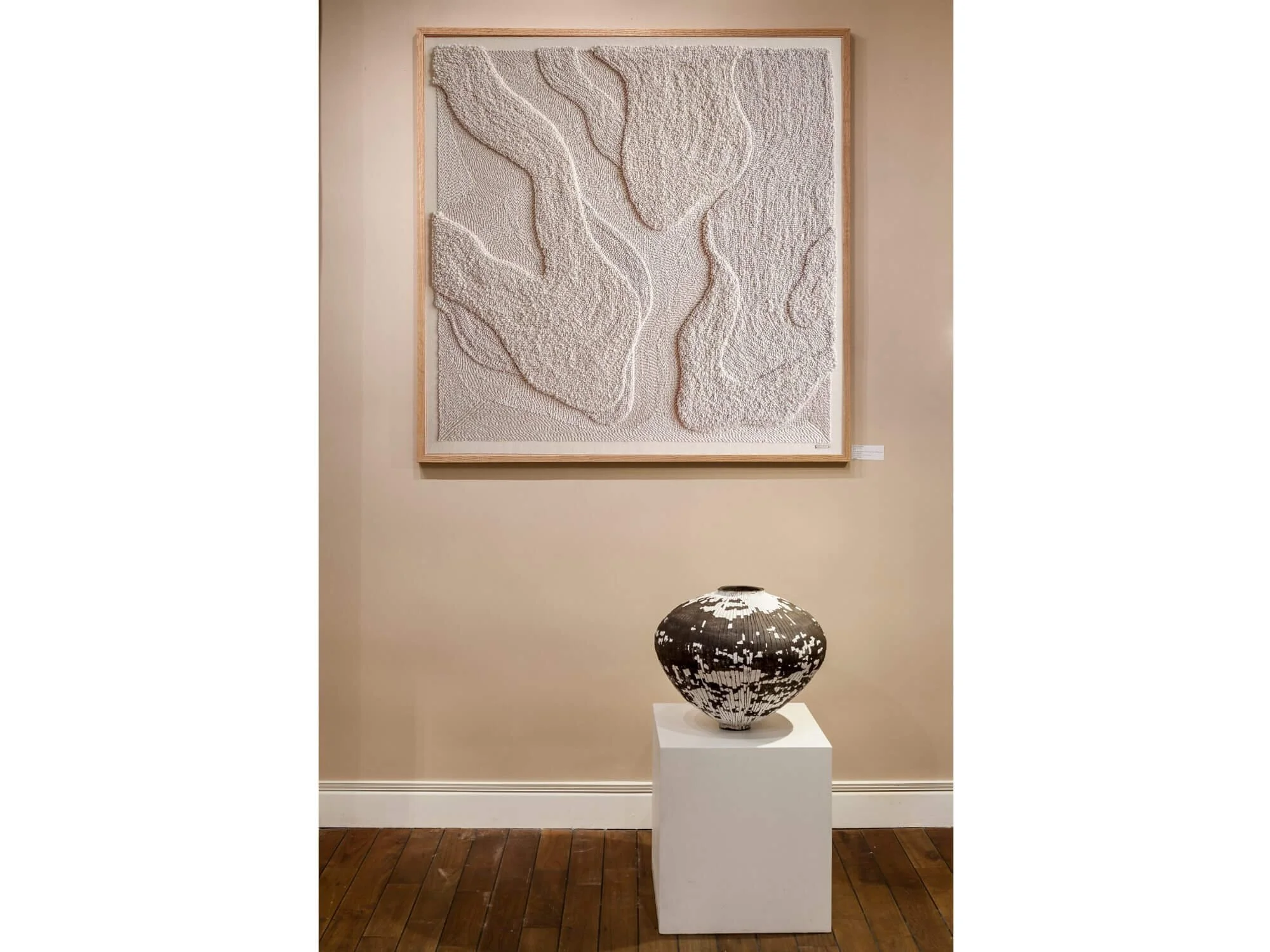 Monochrome 2 | Siena Paloma - compo galerie