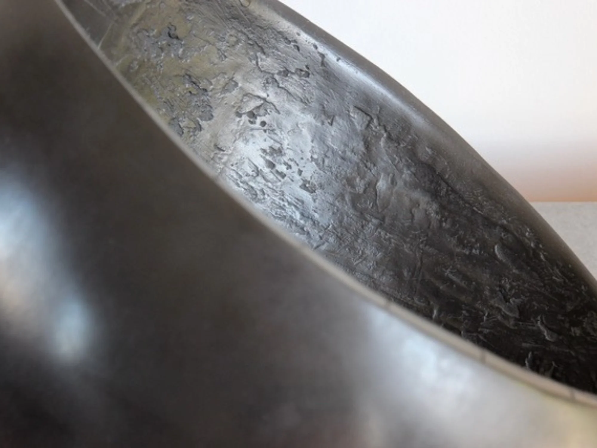 VIBRATIONS - poudre de bronze et résine | Sophie Bocher - 3