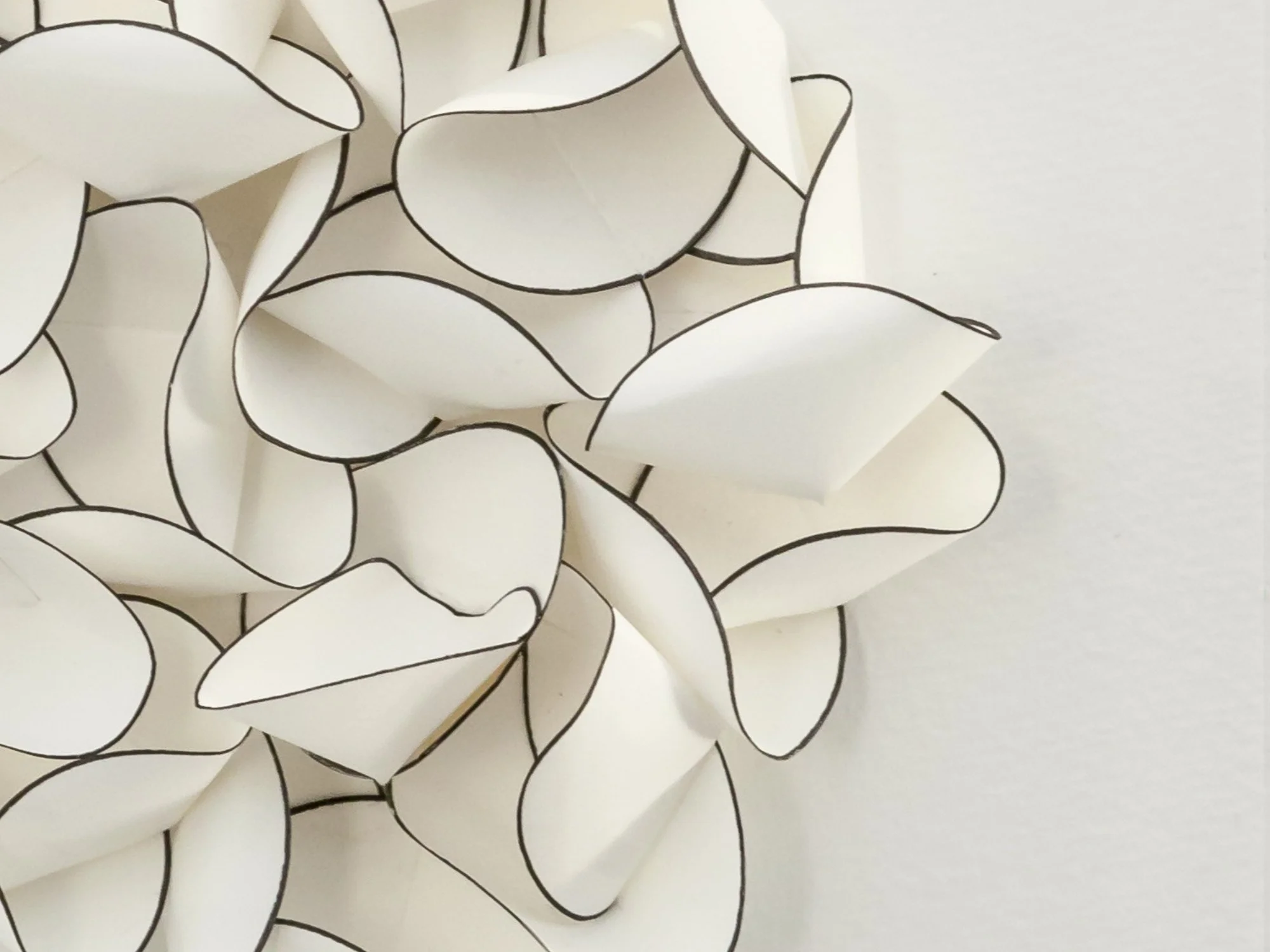 Soft circles | Maria Kerrn-Jespersen - détail