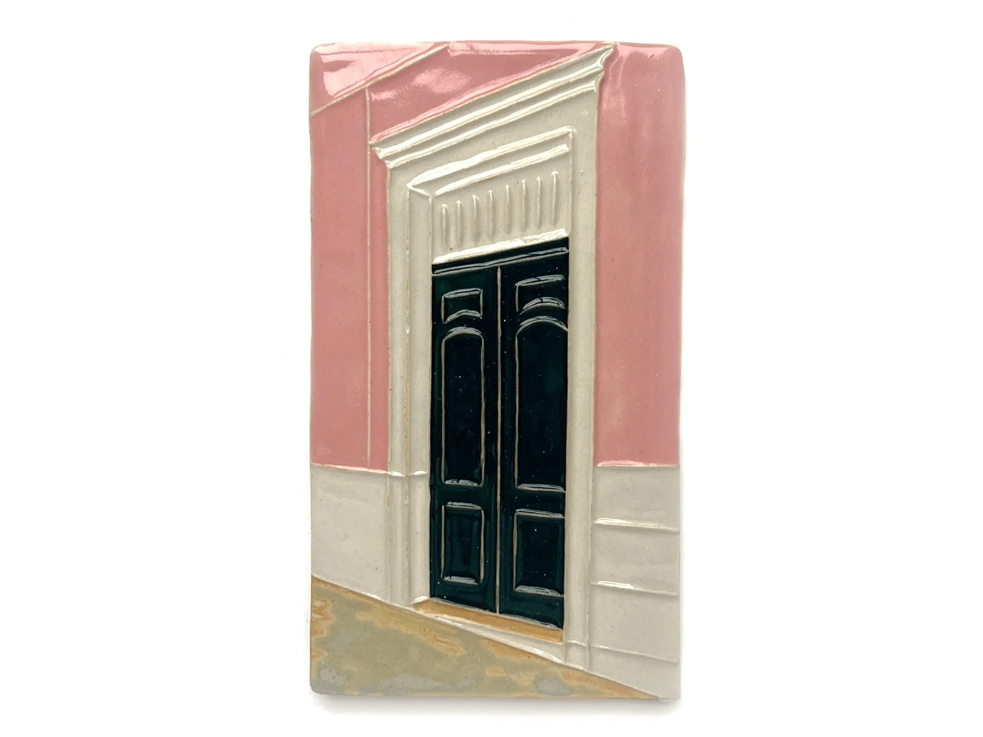 Door Tile pink wall | Maud van der Linden