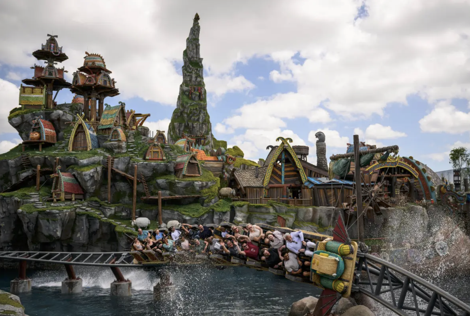 LA TIMES: Wanna be an Imagineer? Advice from the new head of USC’s theme park program