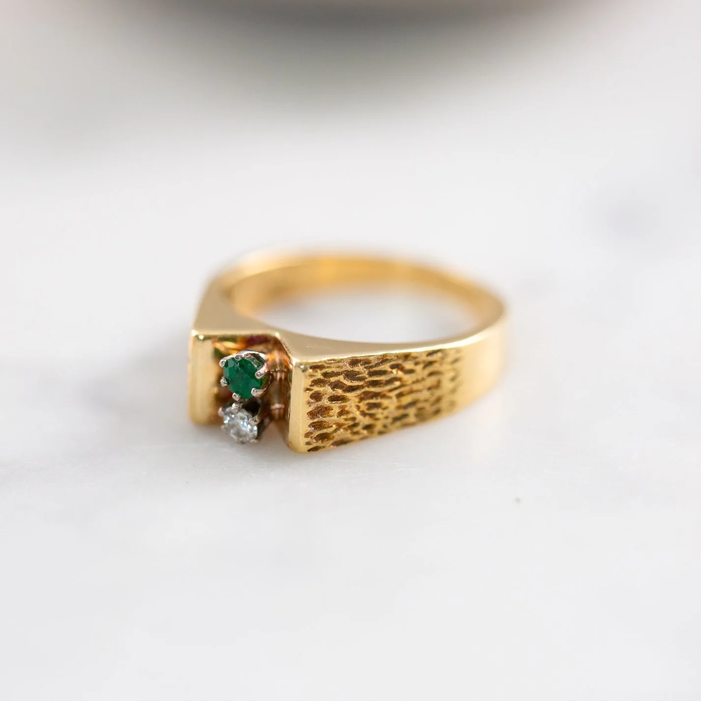 Emerald_Diamond_18ct_Gold_Textured_Vintage_Tank_Ring_8.jpg
