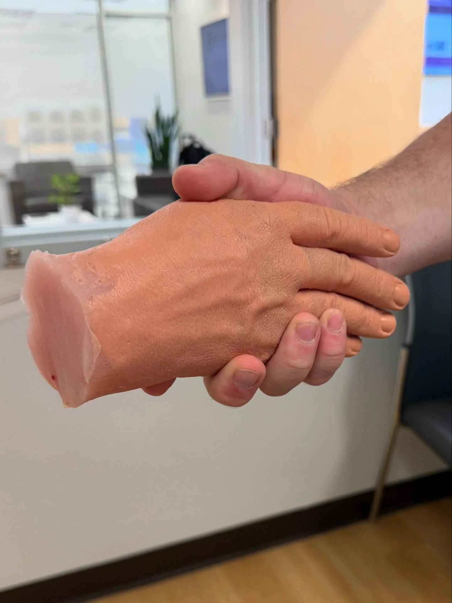 If you’ve ever wished for an extra hand, we’ve got you covered. Our simulation specialists recently designed and crafted this high fidelity hand model!
Because ‘hands-on’ learning should be more than just a figure of speech