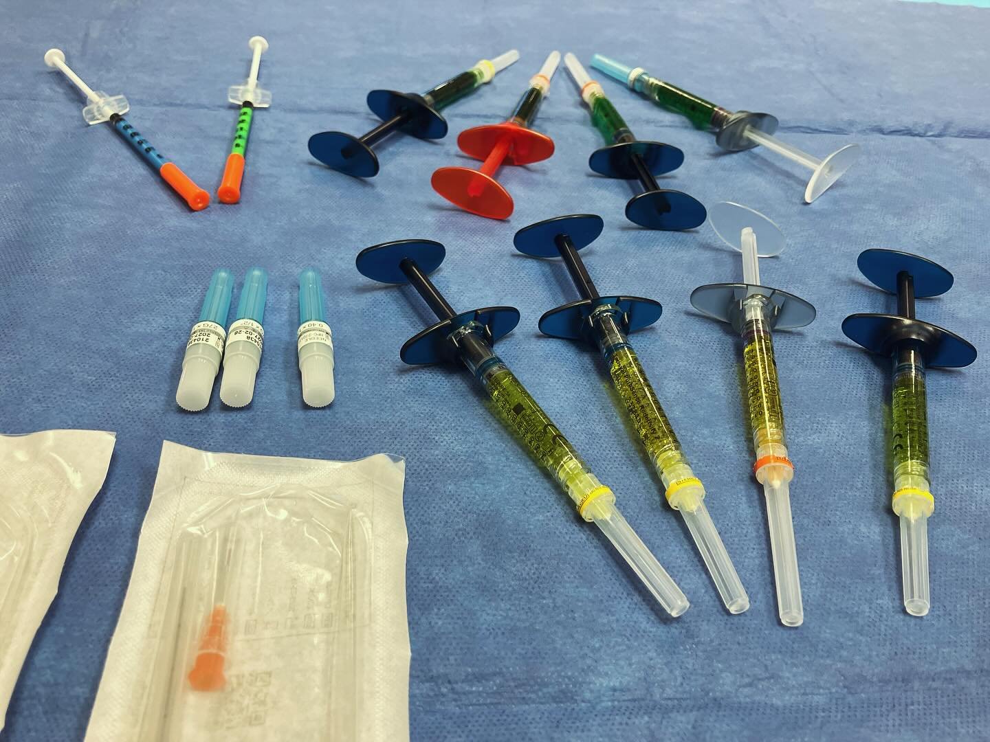 More than a cadaver lab - a true deep dive into anatomy, technique, and safety. @thmaconsulting spent the day at the Skills Centre recently, where injectors elevated their skills through advanced facial anatomy training. 

#simulation
#simulationinhe