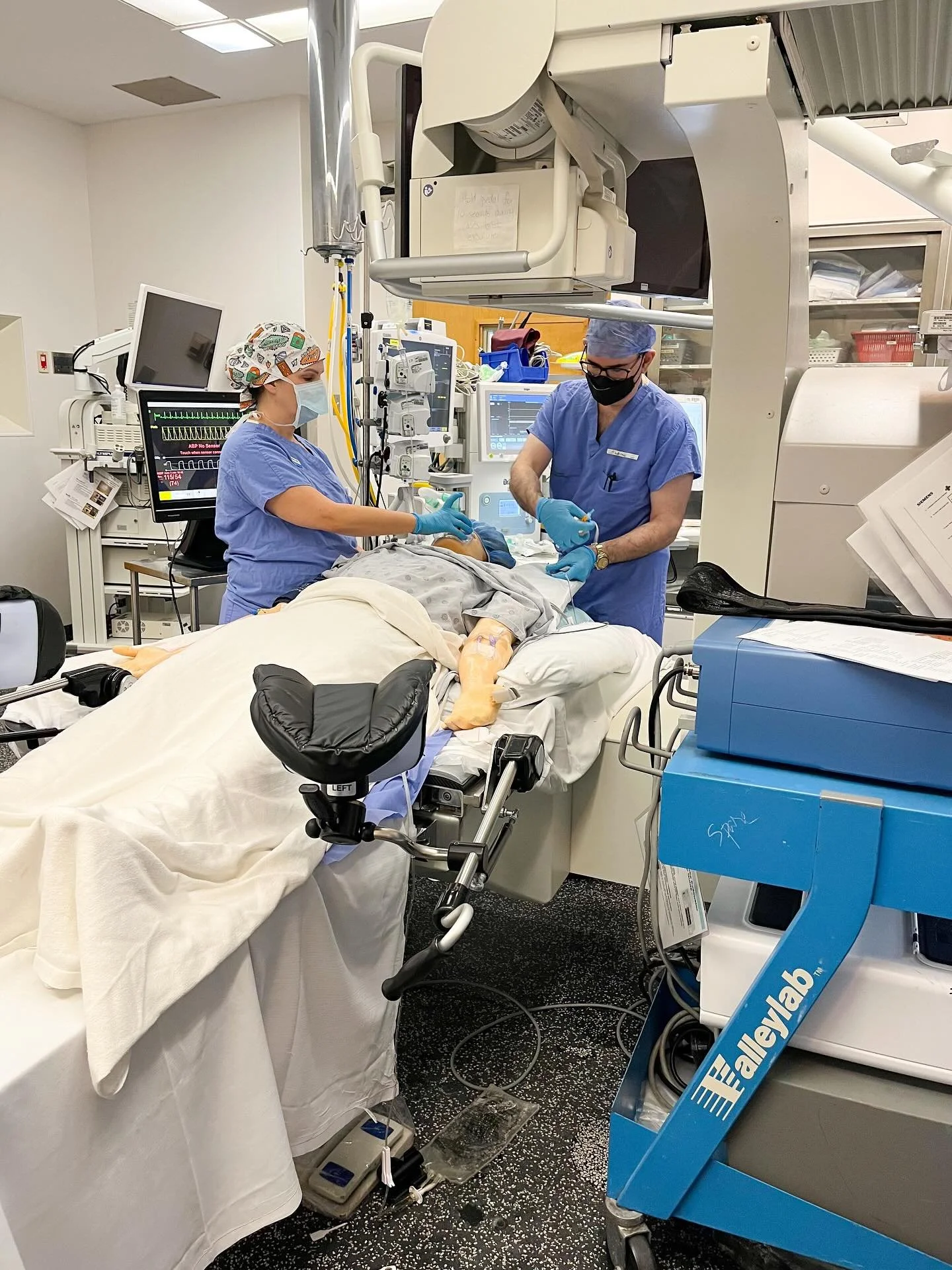 @dalhousieanesthesia and OR colleagues participated in an insitu simulation at the VG ORs 

#simulationinhealthcare
#simulation
#anesthesia
#nursing
#surgicalsimulation