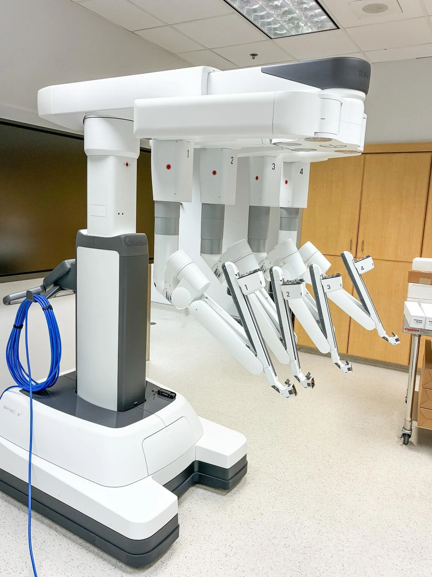 Big things are happening behind the scenes at the Skills Centre. 

Earlier this year, we had the opportunity to assemble and program the QEII Health Science Centre&rsquo;s newest and most advanced DaVinci XI robotic surgical system in our space. 

Fr