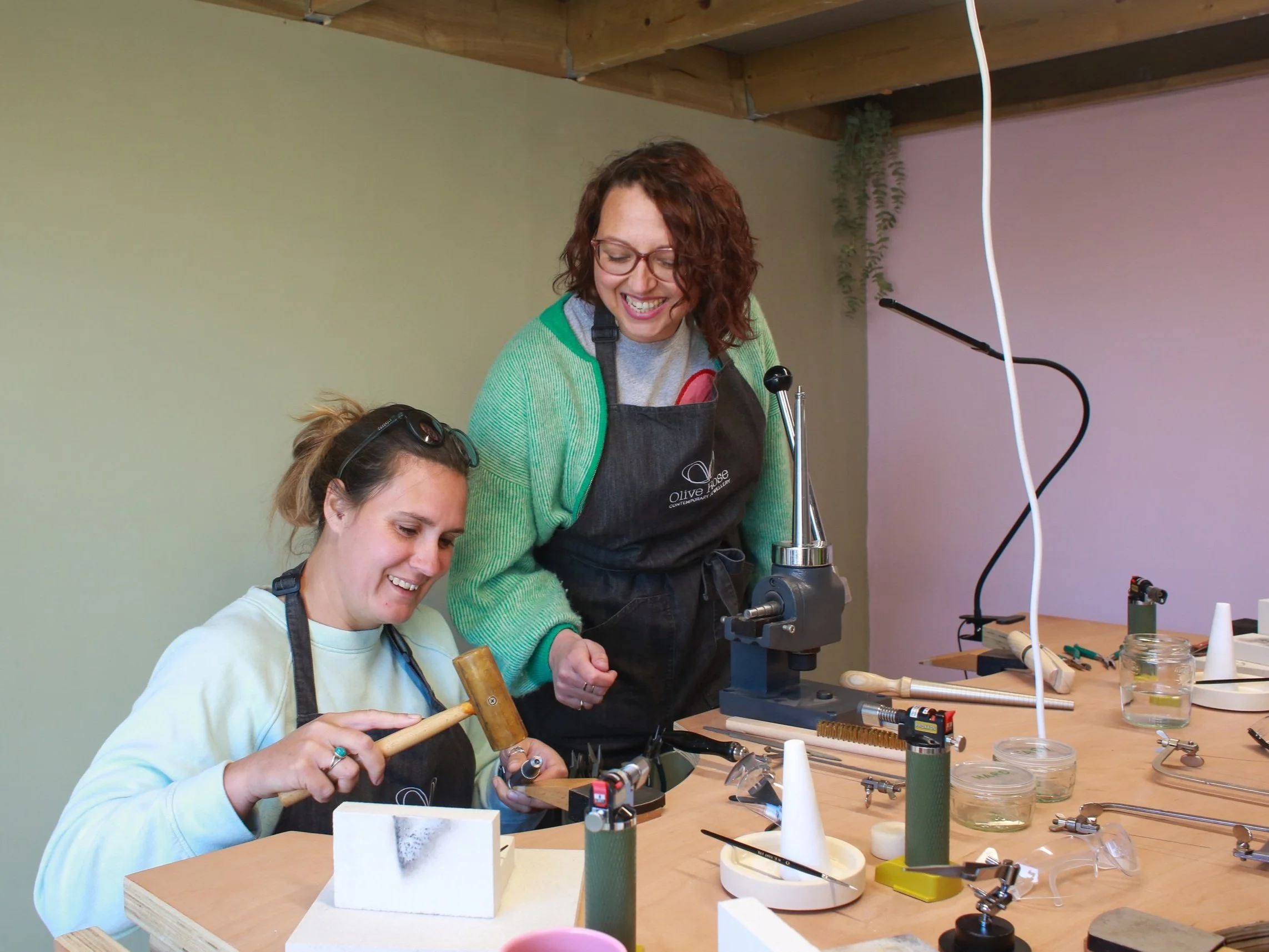 Emma Trott teaching a jewellery making workshop in Somerset