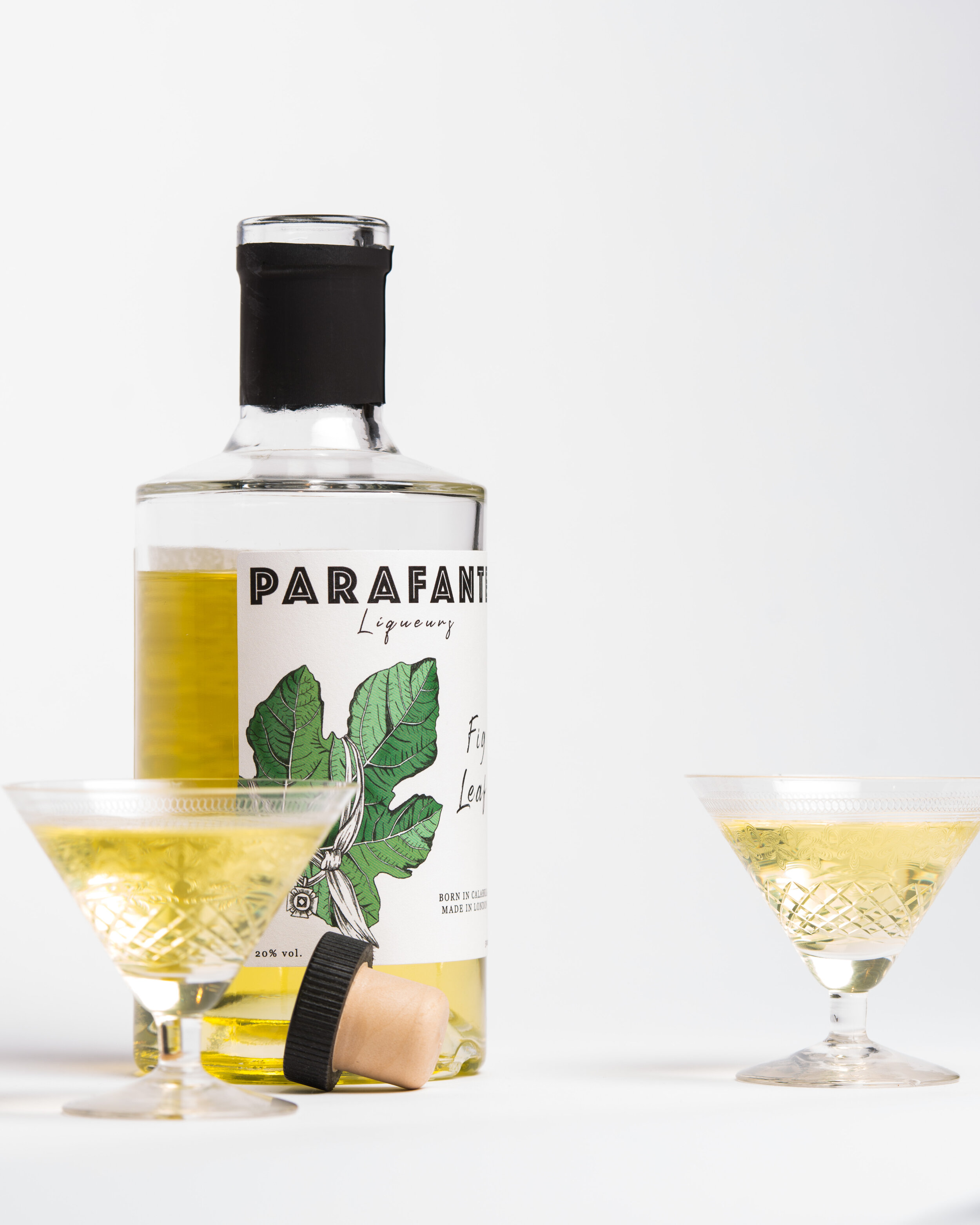 Parafante Liqueurs Fig Leaf Italian London handmade craft modern interesting light present gift cocktail bar christmas birthday calabria Italy valentine mothers