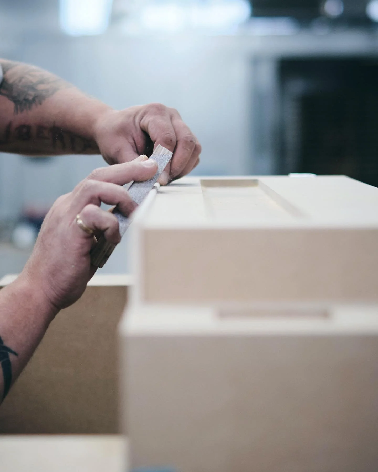 Focusing on the details and finishes 😃 Have a safe and warm weekend from the Allwood Team 🌲
#cabinetry #kitchendesign #kitchen #woodworking #crafting #custommade #interiordesign #wood #architecture