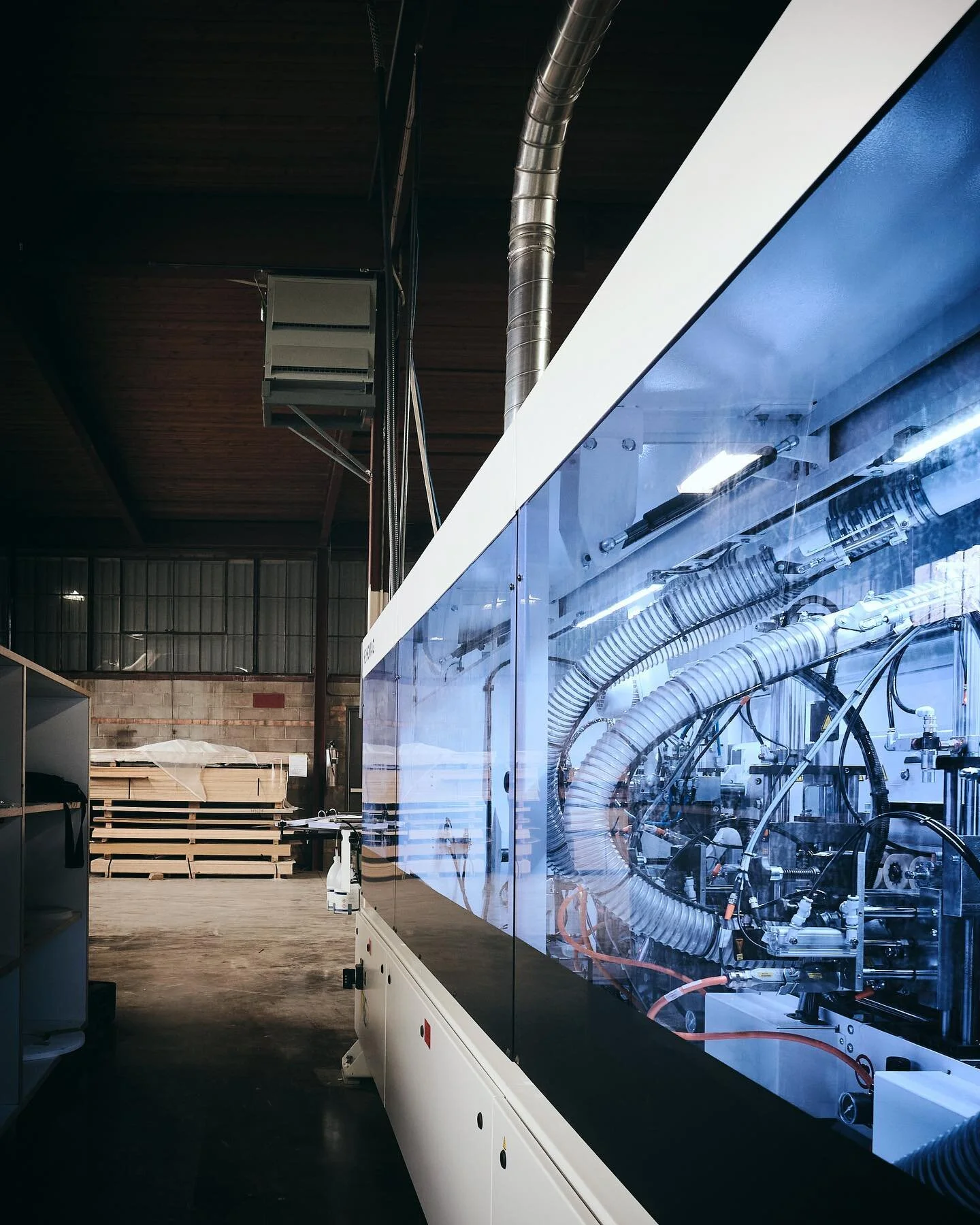 Efficiency and precision using some of the best machinery in the industry to get projects delivered on time and done right 💪
#cabinetry #homag #kitchendesign #woodworking #cncwoodworking #machining