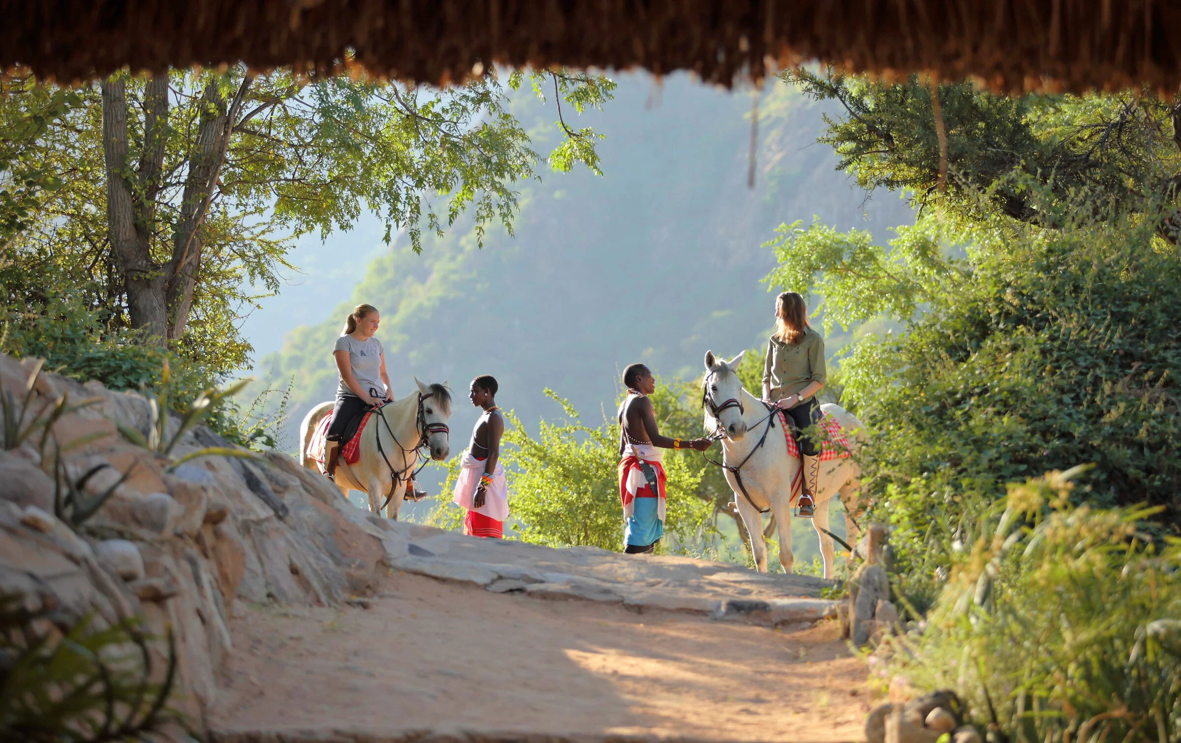 Familiesafari i Afrika på game drive – barn opplever dyrelivet på nært hold og skaper minner for livet