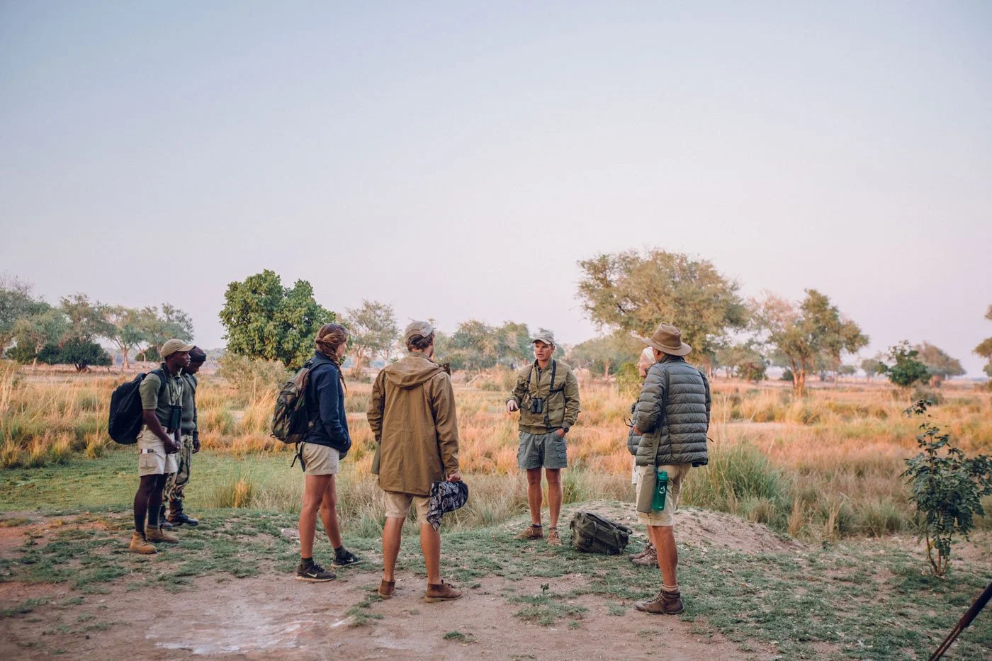 Walking safari i Lower Zambezi i Zambia med erfarne guider fra Classic Zambia
