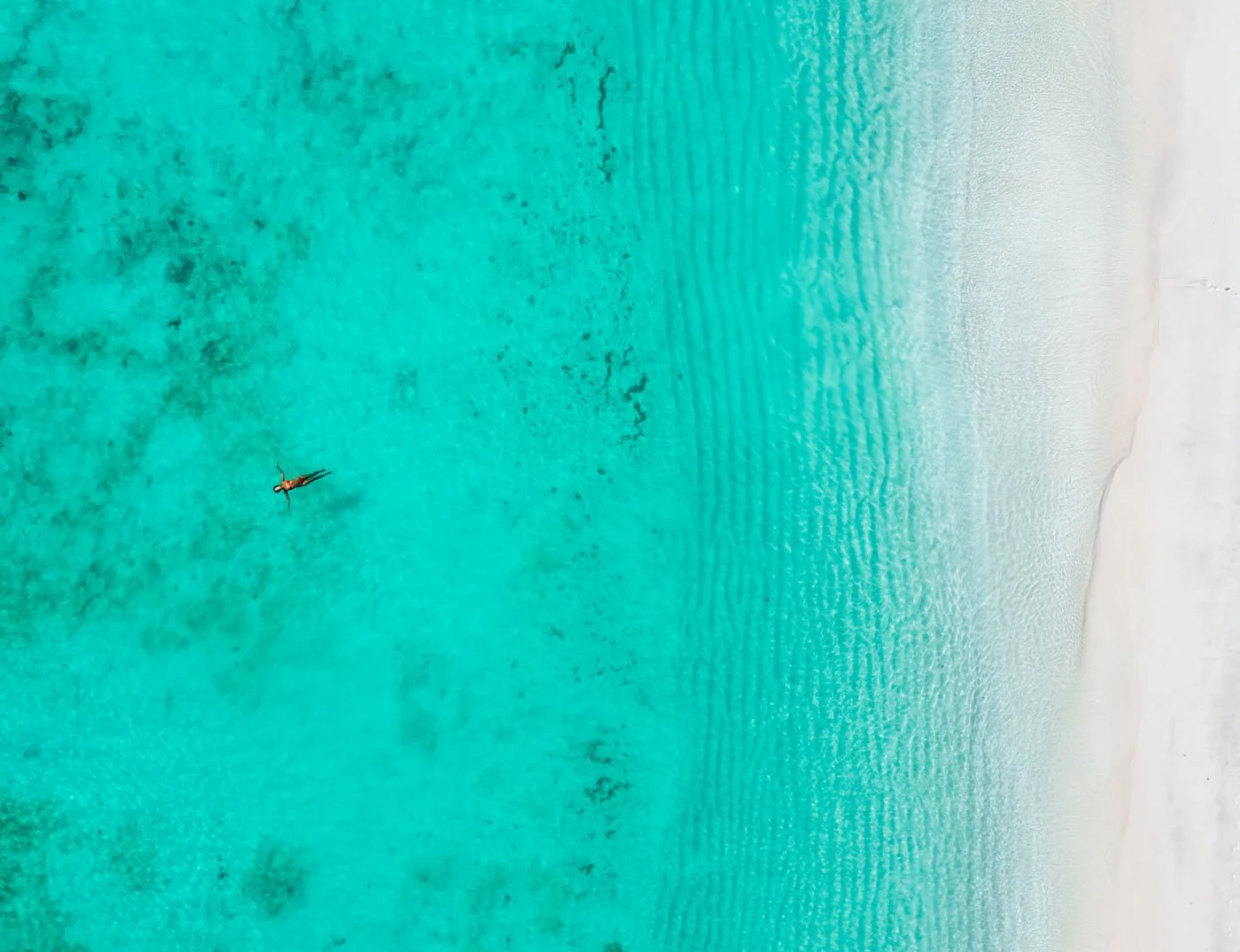 Pemba Island med turkis hav og urørt natur etter safari i Tanzania