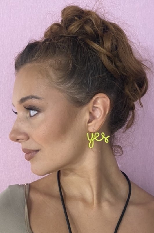 Boucles d'oreille Yes No