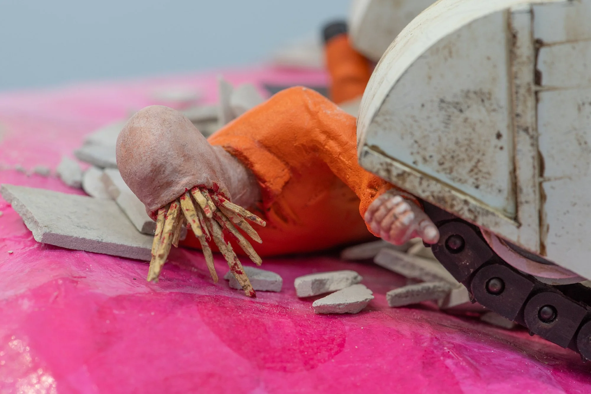 Peter-Hanmer-Paul-Raymond-Stuart-Mel-Wilson-art-installation-Exquisite-Descent