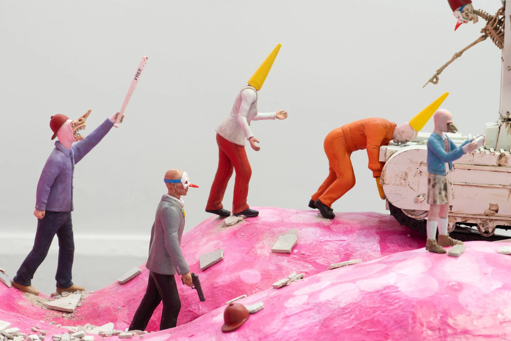 Peter-Hanmer-Paul-Raymond-Stuart-Mel-Wilson-art-installation-Exquisite-Descent